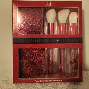 JLB Cosmetics Face Brush Set with Case